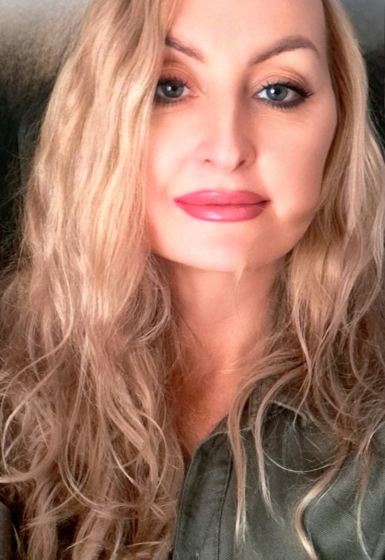 Maria • 47 • Russia