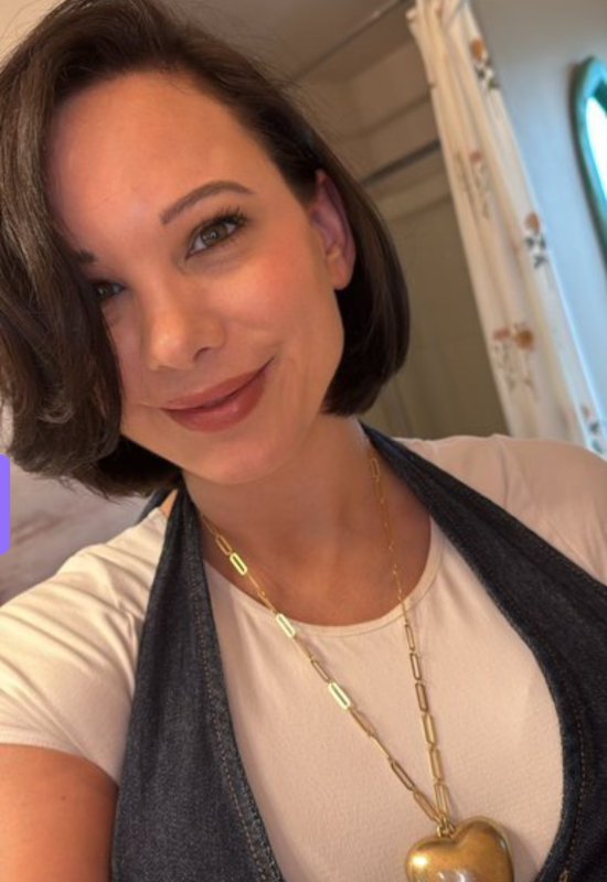 Mira • 41 • France