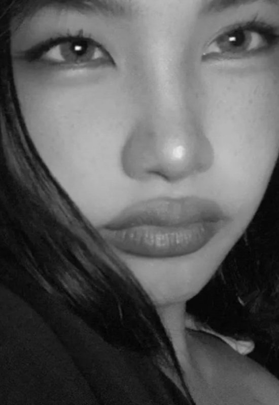 Jonguk • 19 • Moldavie