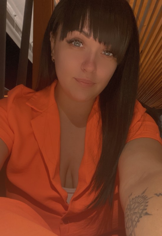 Yulia • 33 • Russie