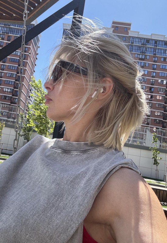 Evgenia • 46 • Russia