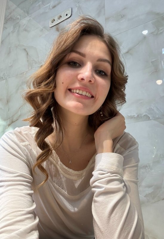 Nika  • 34 • Russie