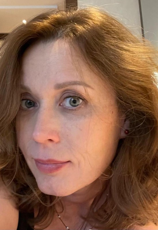 Anna • 51 • Russie