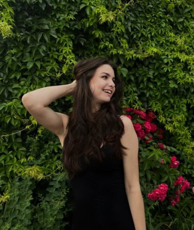 Helen, 41