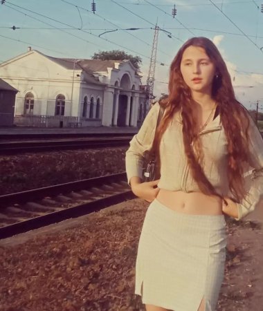 Aleksandra , 19