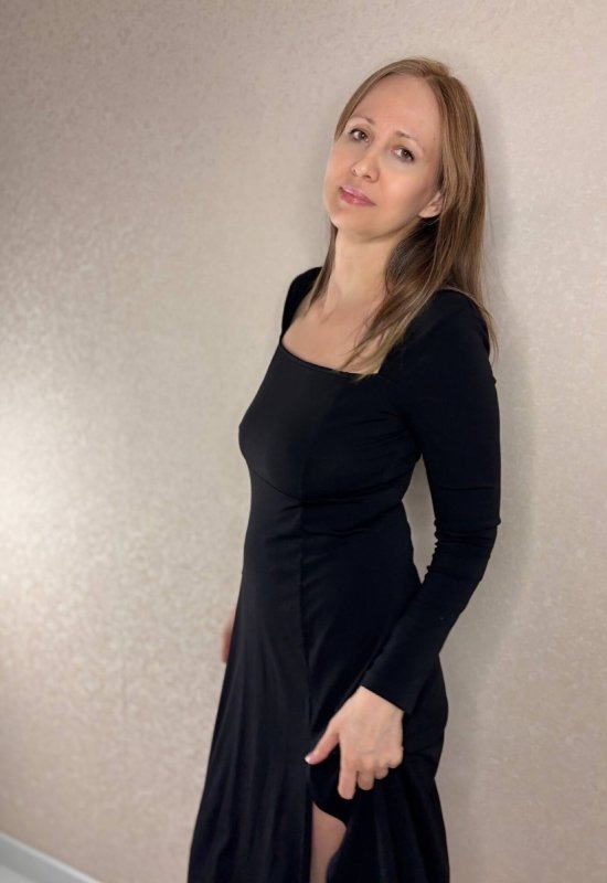 Natalia • 42 • Russia