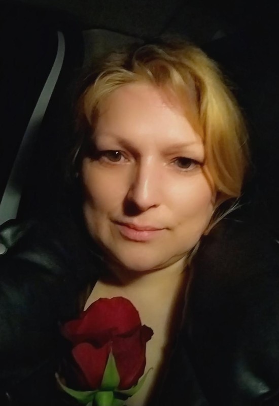 Katia • 40 • Russie