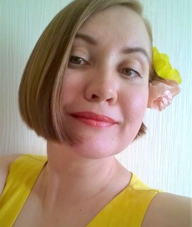 Yanna, 48