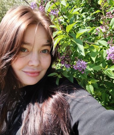 Olga, 29