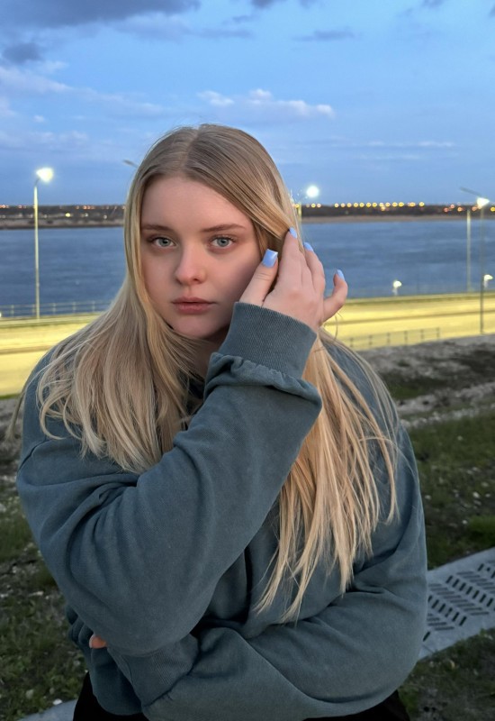 Anastasia • 27 • Russie