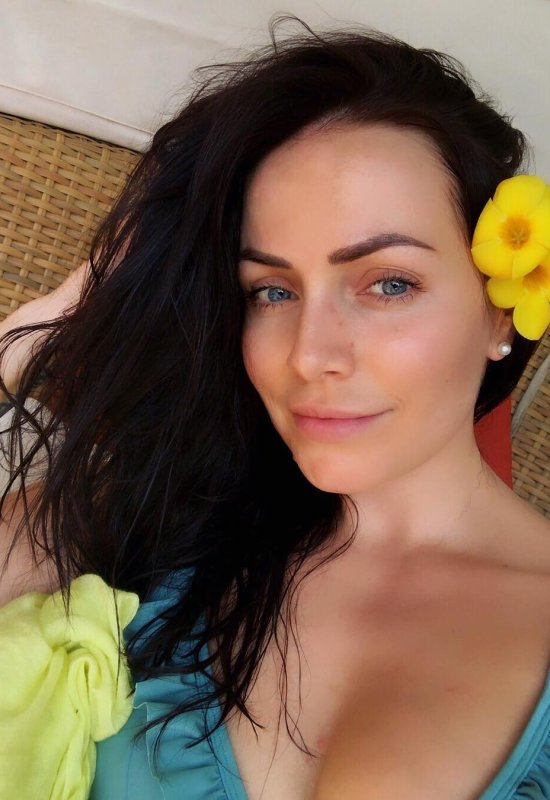 Ksenija • 43 • Ukraine