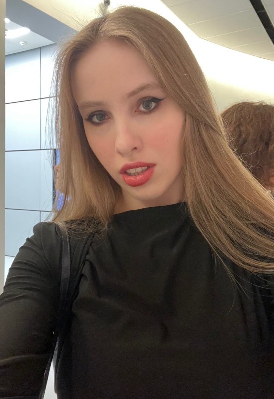 Natalia • 23 • Росія