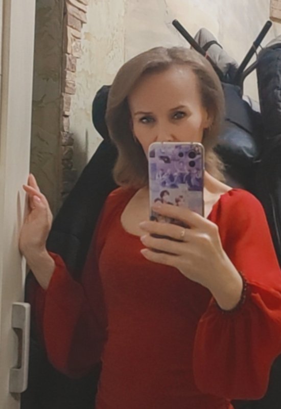 Ekaterina • 47 • Russia