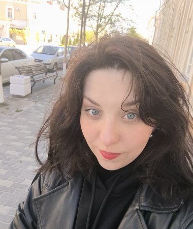 Olessia, 34