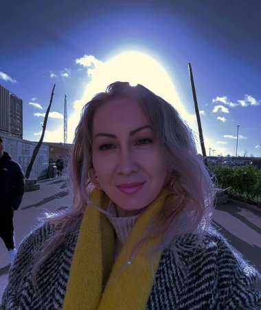 Natalia, 47
