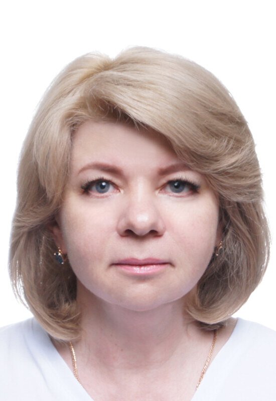 Elena • 45 • Russia