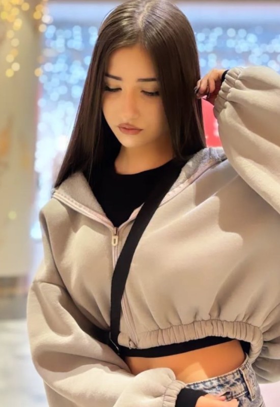 Julia  • 17 • Kazakhstan