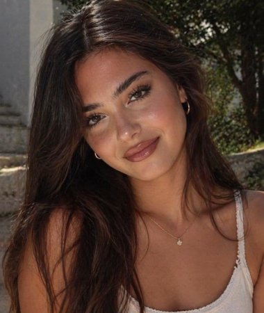 Maryam, 21