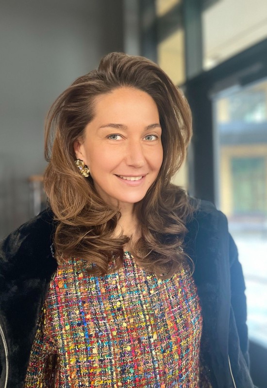 Daria • 44 • Russie