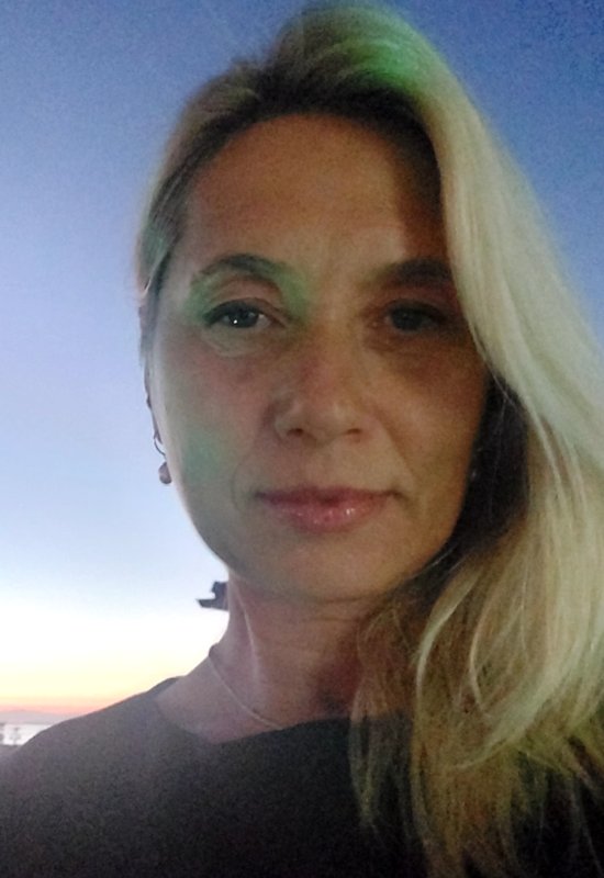 Olga • 58 • Lettonie
