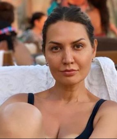 Gulnara, 47