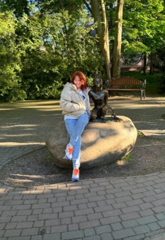 Natalia • 48 • Russia