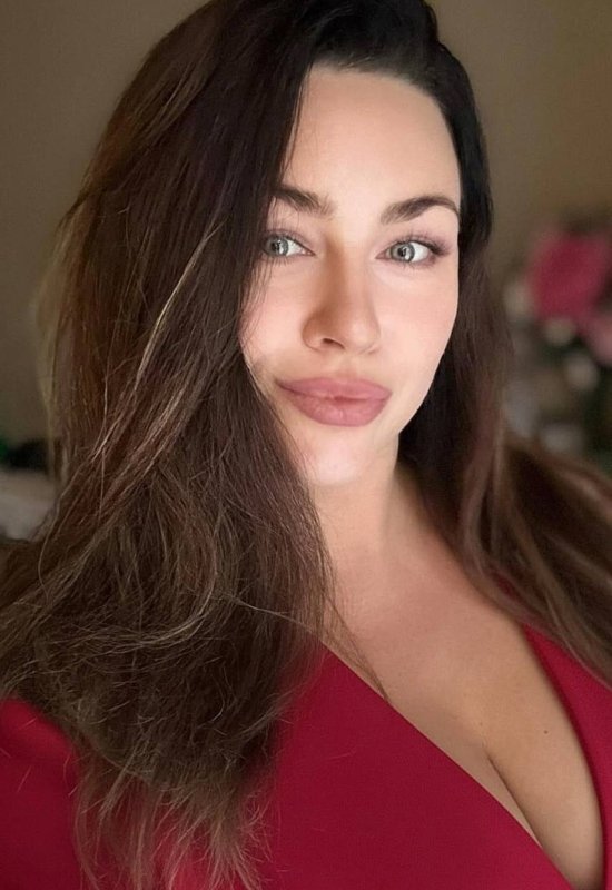 Miroslava • 40 • Russie