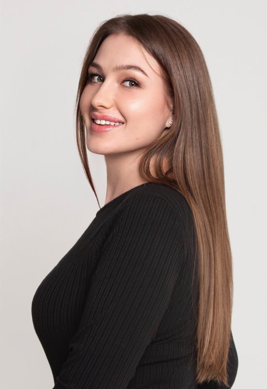 Yulia • 28 • Ukraine 🇺🇦