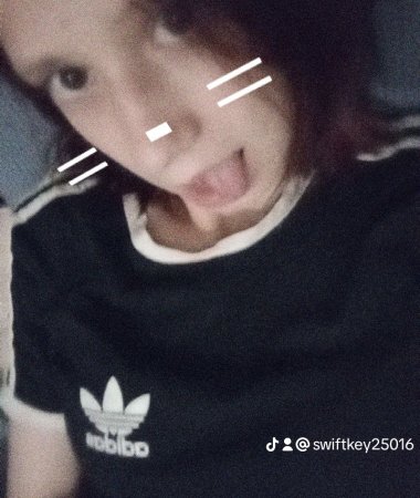Алина, 16
