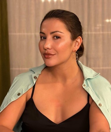 Alina, 34