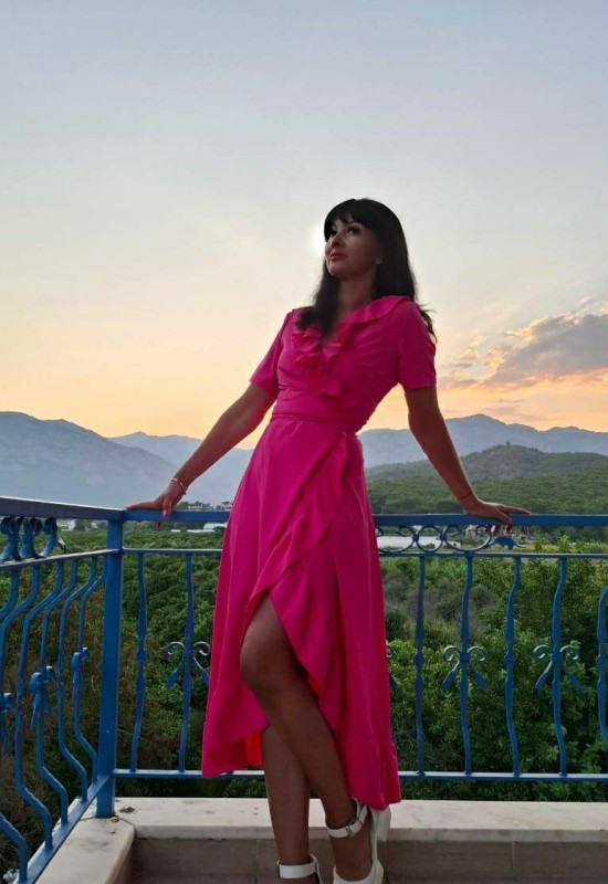 Leyla • 49 • Russie