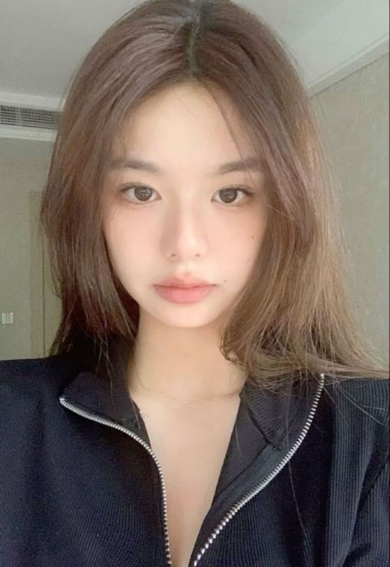 Zhenya • 20 • Росія