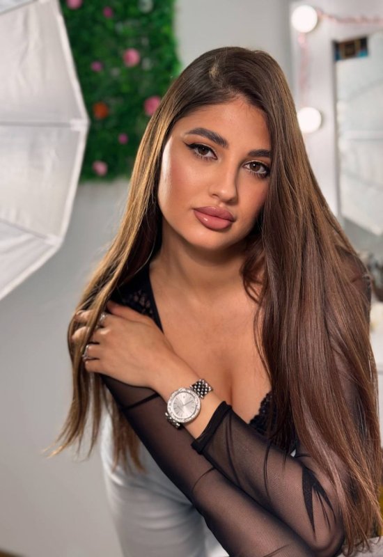 Valeria • 26 • Україна