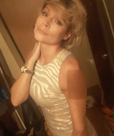 Aliona, 48