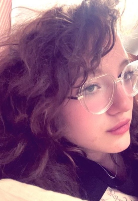 Lilia • 20 • Russia