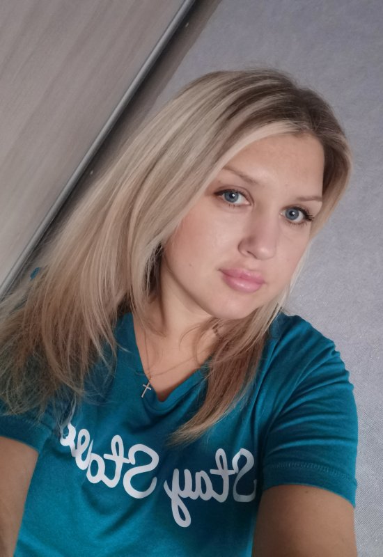 Svetlana • 38 • Росія
