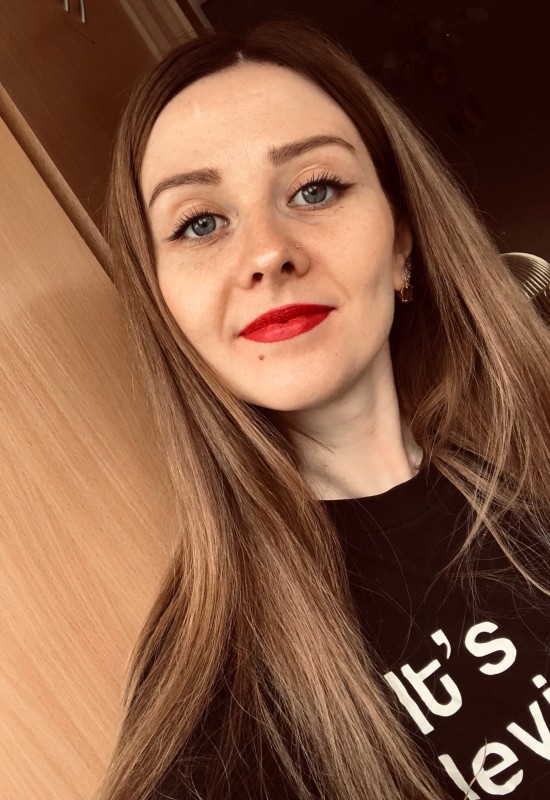 Iren • 34 • Russia