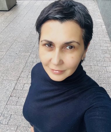 Irina, 49
