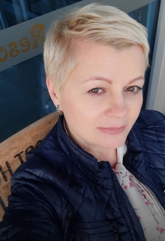 Anna • 52 • Russia