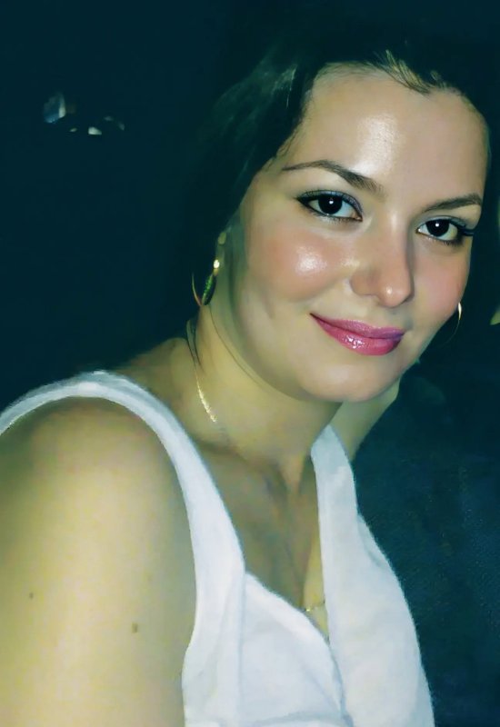 Sabina • 32 • Turkmenistan