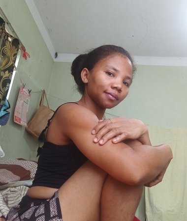 Olivia, 30