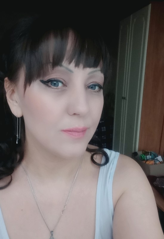 Viktoria • 39 • Росія