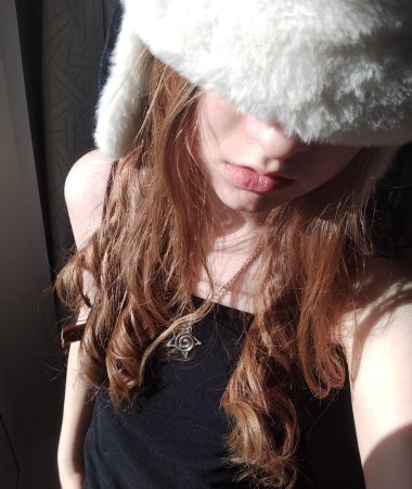Kristina, 19