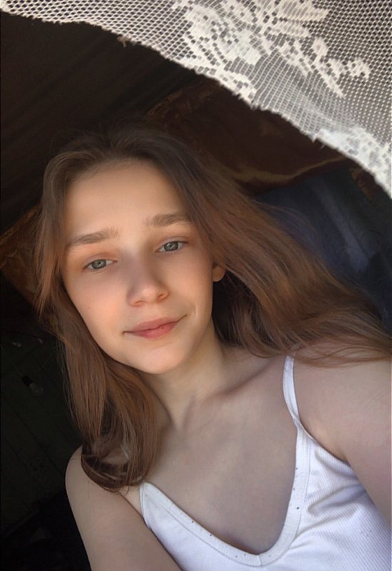 Anna • 25 • Etats-Unis