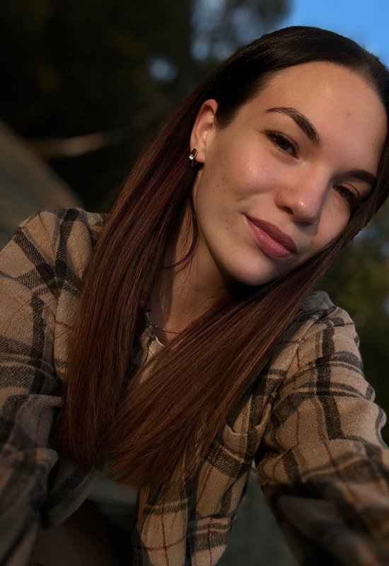 Kristina • 22 • Türkiye